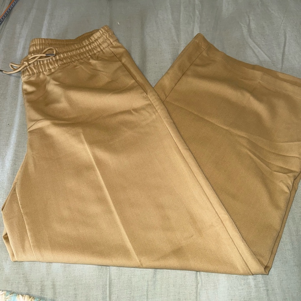 H&M Divided Women’s Camel Trousers size L